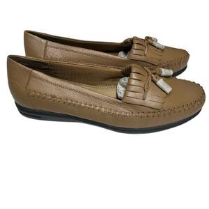 NWOT Dr. Scholl’s Leather Loafers Kiltie Tan Flats Tassel Brown Slip on Shoes